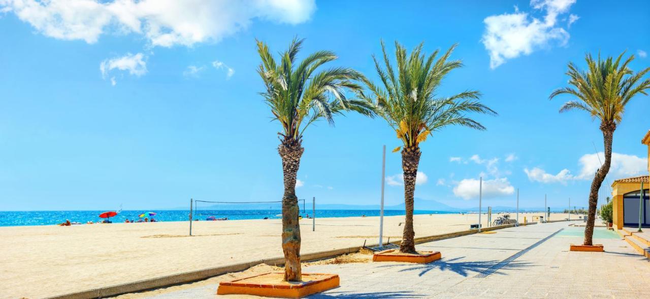 Welcs Apartamento 008 Emp Cerca De La Playa Apartment Емпуриабрава Екстериор снимка